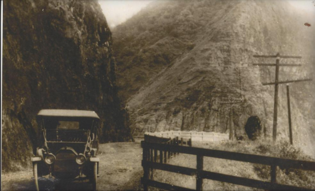 Pali Tunnel late 1890’s